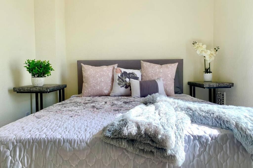 Vila 5Br Niagara Getaway Prime Location-Sleeps 10 Niagara Falls Exteriér fotografie
